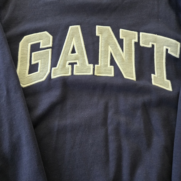 GANT Men's Dark Blue Crewneck Sweater - Picture 2 of 3